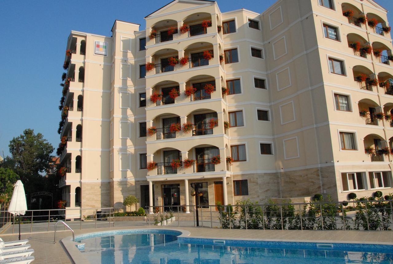 Hotel Seasons 3 Pantai Sunny Luaran gambar