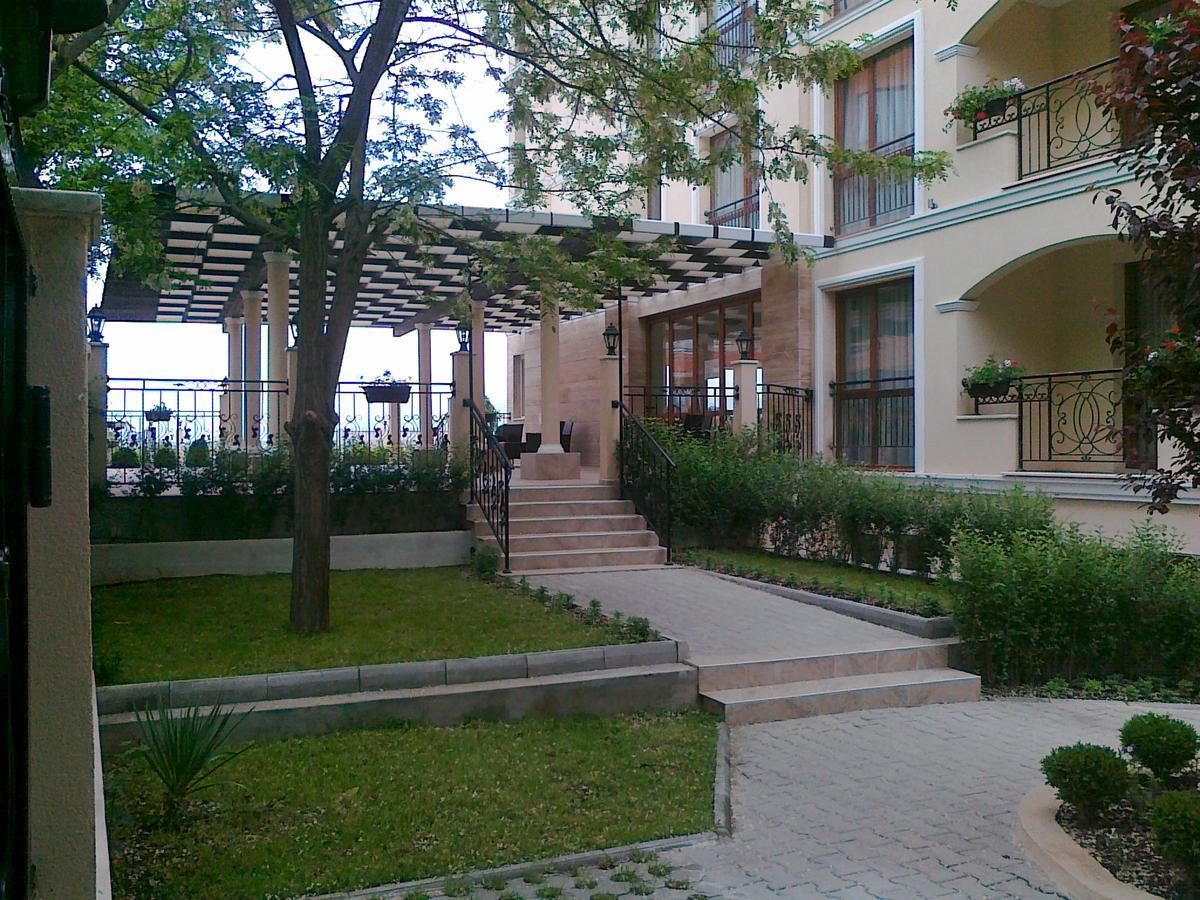 Hotel Seasons 3 Pantai Sunny Luaran gambar