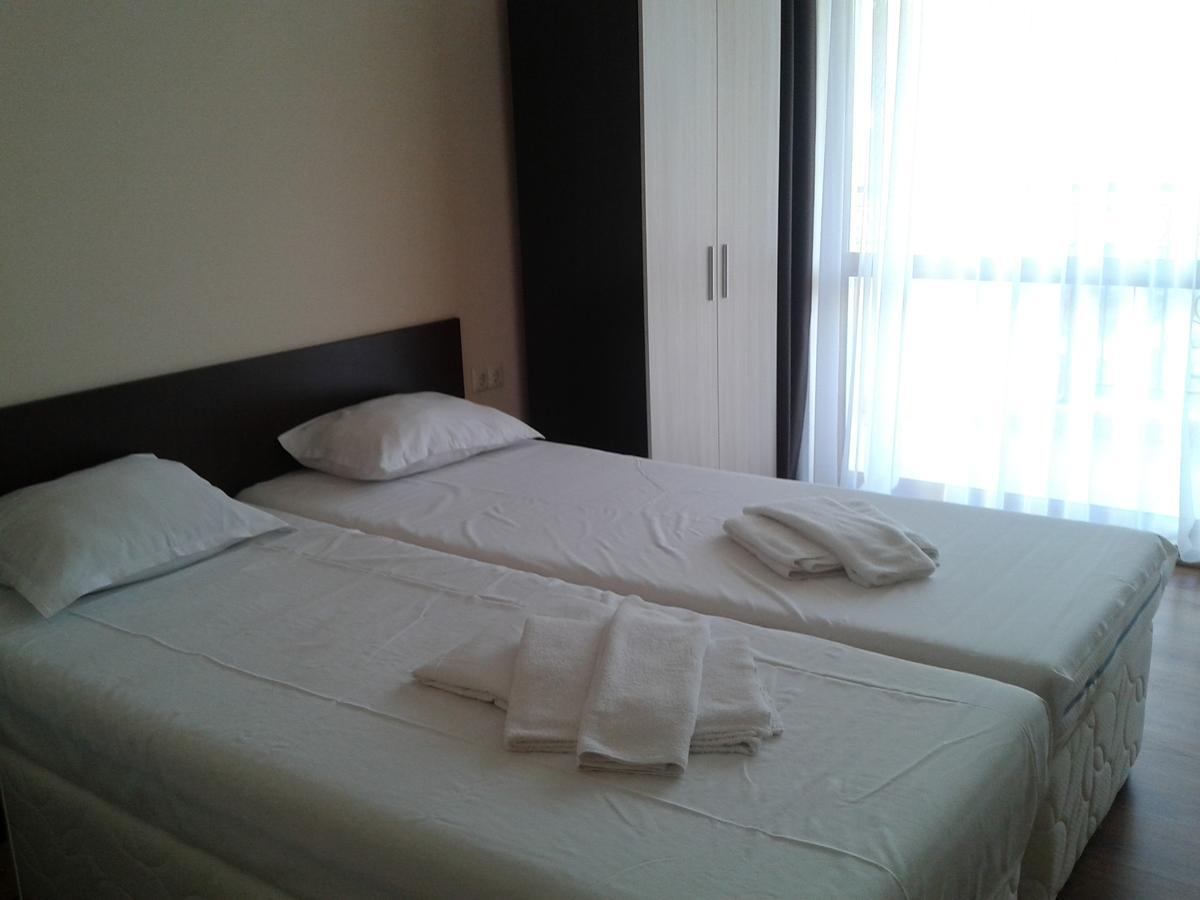 Hotel Seasons 3 Pantai Sunny Luaran gambar