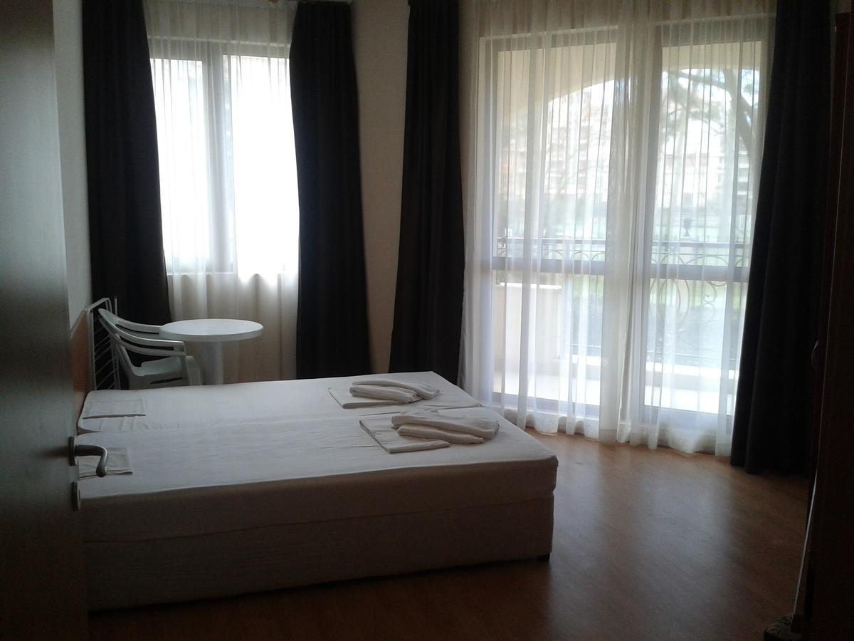 Hotel Seasons 3 Pantai Sunny Luaran gambar